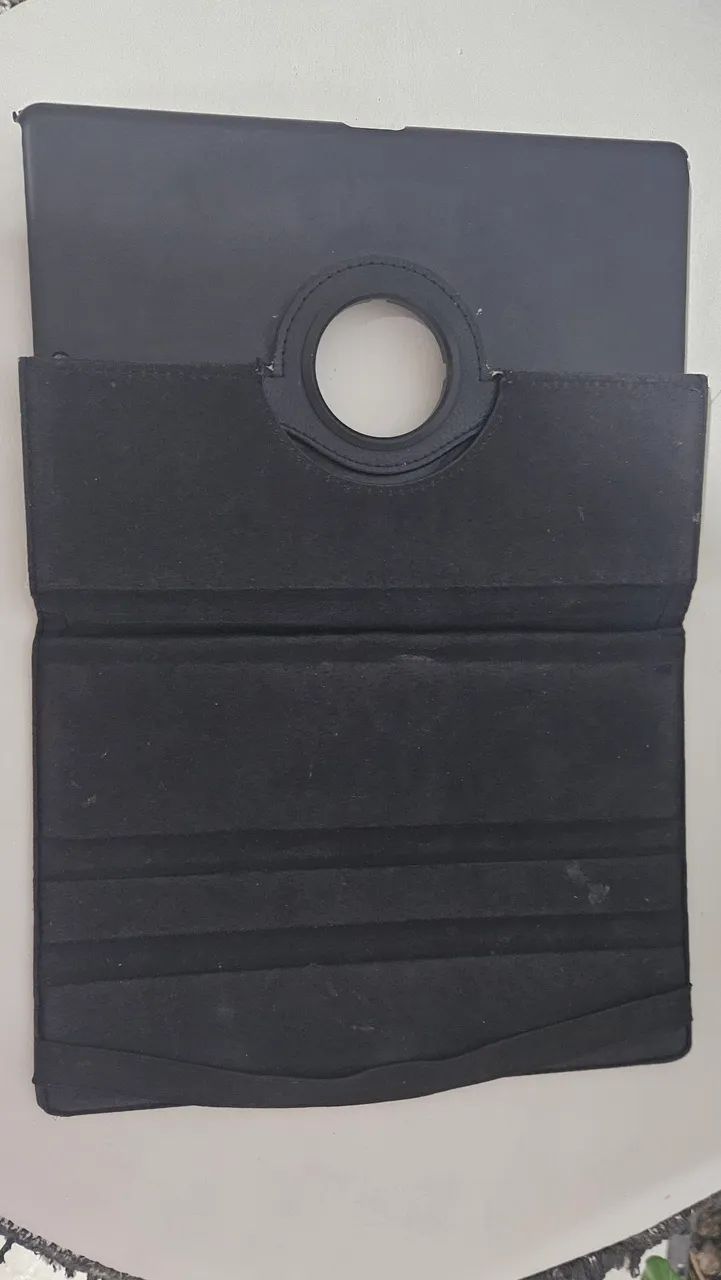 ipad 8 geração 32gb + capa e carregador - Foto 3