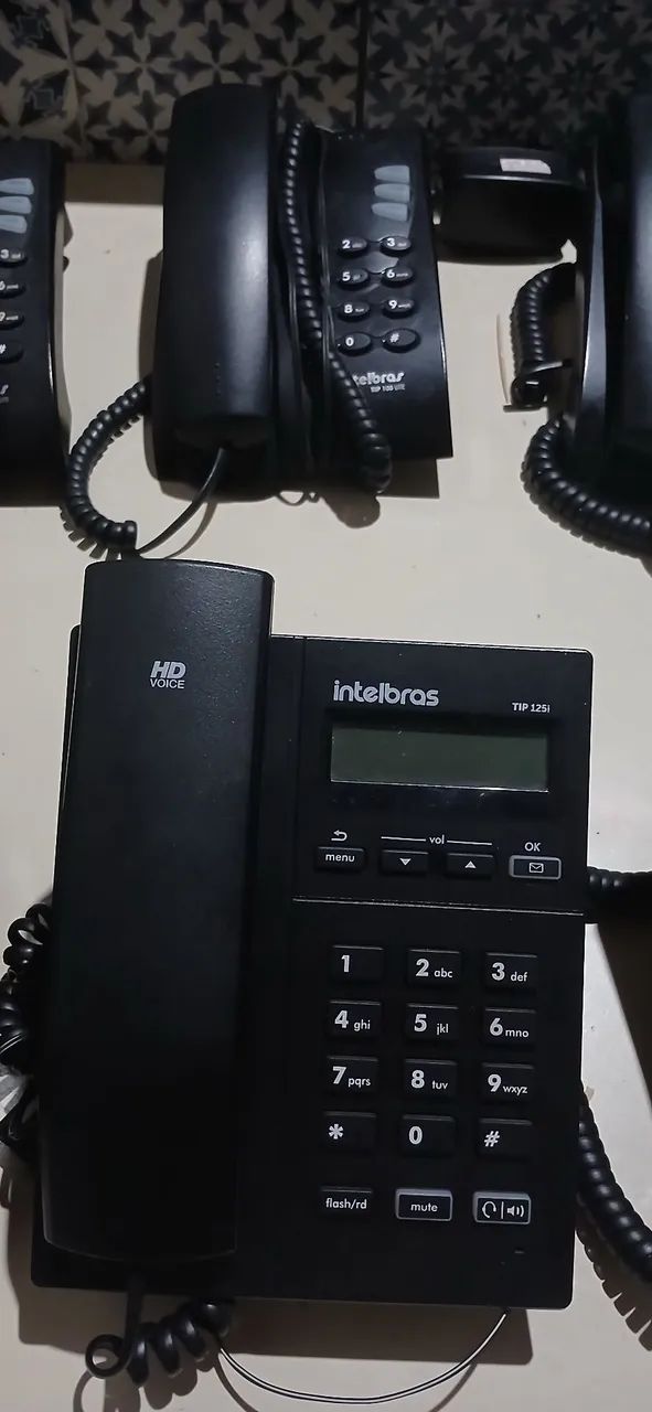 Telefone IP VoIP Intelbras TIP