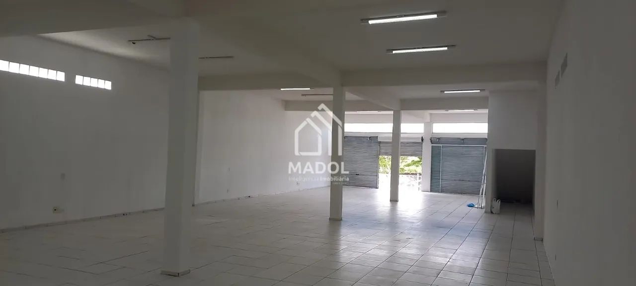 BARRACÃO - OFICINAS - Foto 2