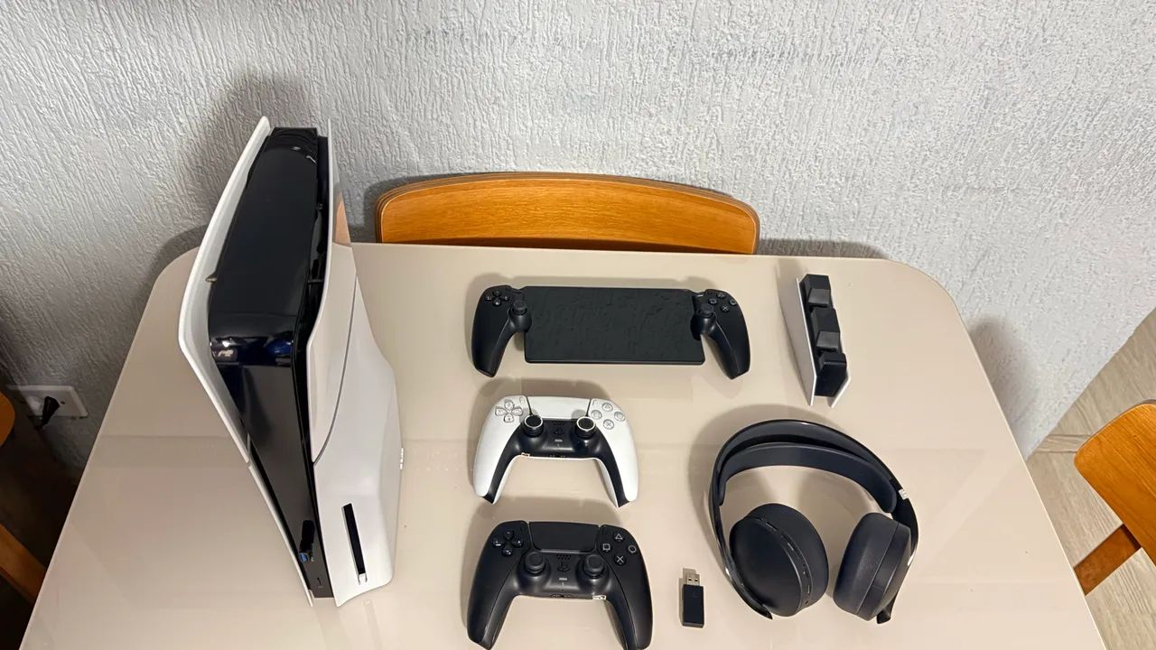 PlayStation 5 Slim - Foto 3