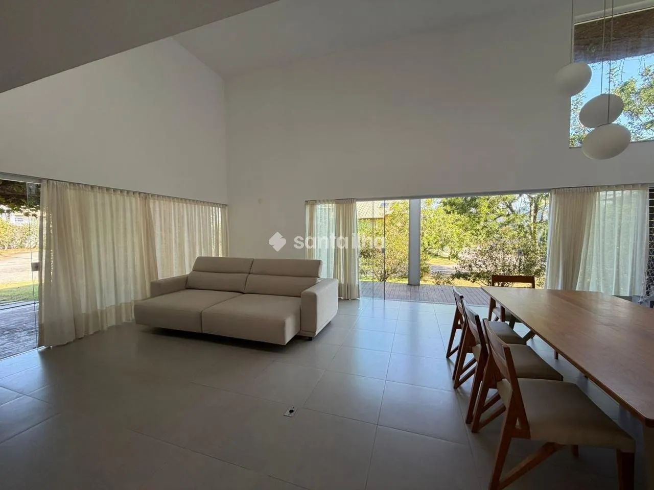 Casa em condomínio com 5 dormitórios para alugar, 268m² - Campeche - Florianópolis/SC - Foto 4