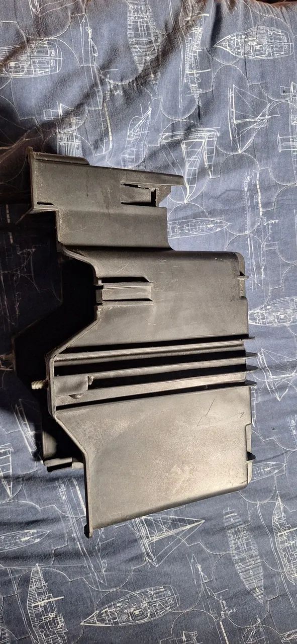 Caixa de bateria ford focus