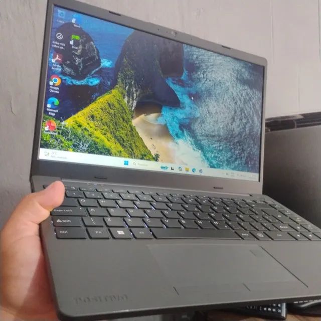 Notebook empresarial i3 12th com teclado iluminado
