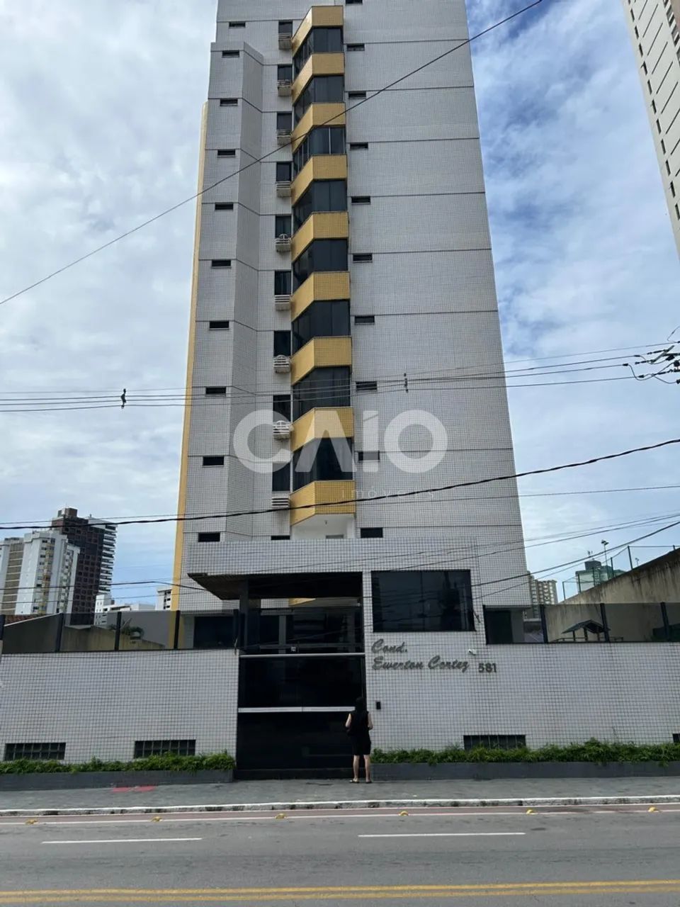 Apartamento no Edificio Solar Ewerton Cortez