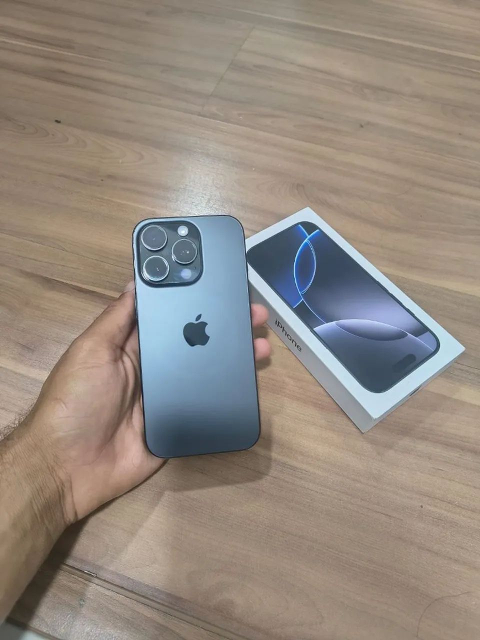 IPHONE 16 PRO (256) Black