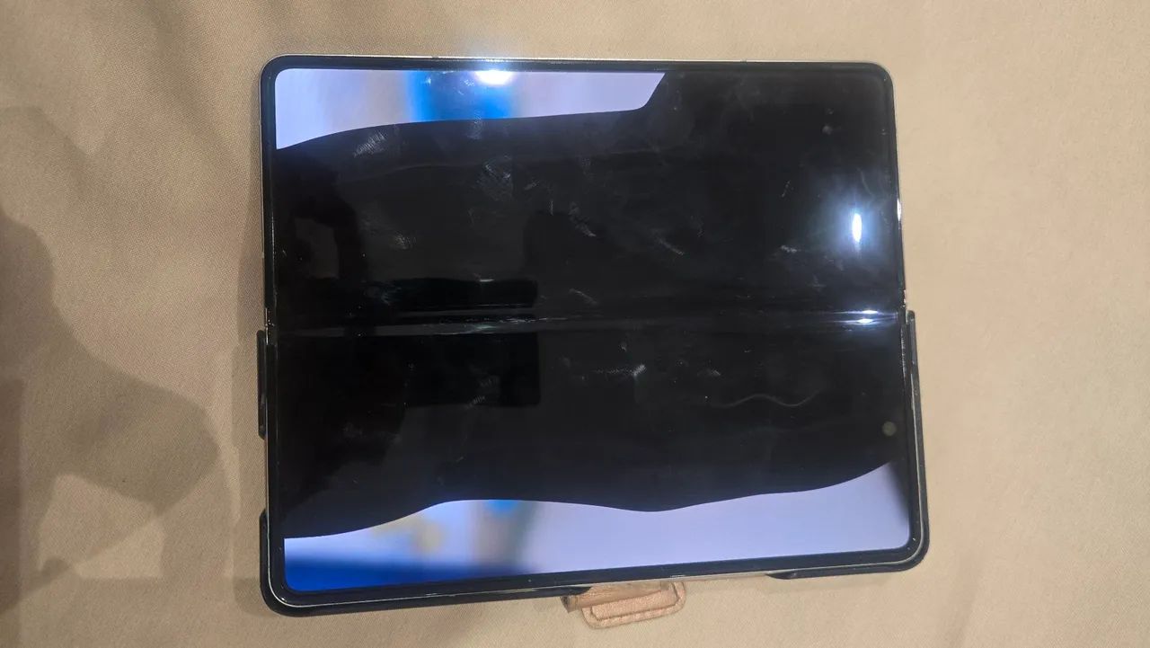 Samsung Galaxy Z Fold3 5G - Funcionando - Tela com avarias - Foto 4
