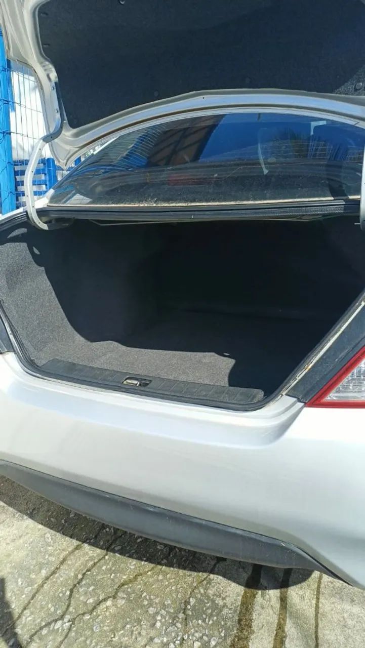 Nissan Versa Unique 1.6 16V Flex 4P Mec. 2016 - Foto 5