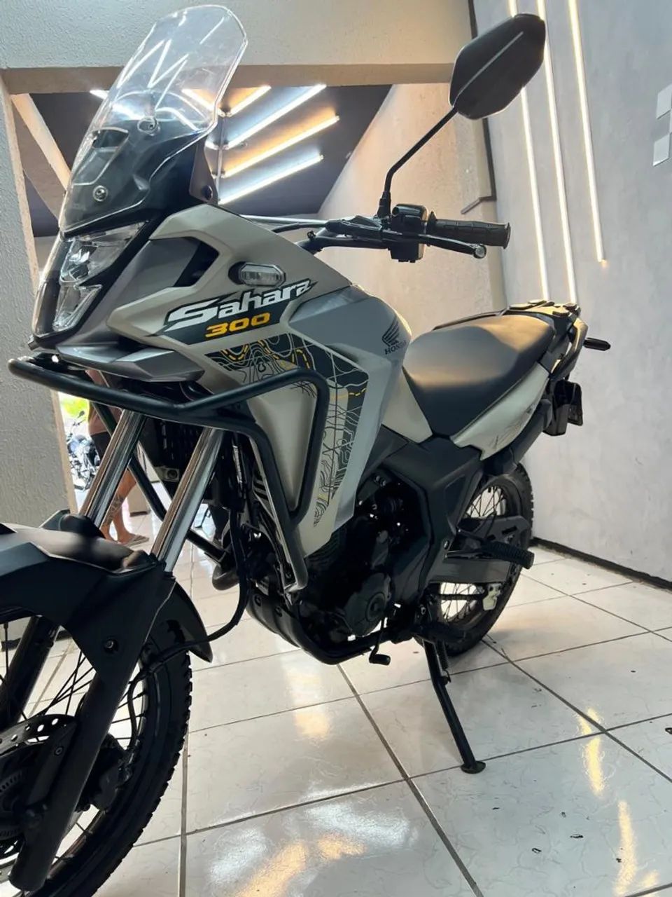 SAHARA 300 ADV - 2025  - Foto 2