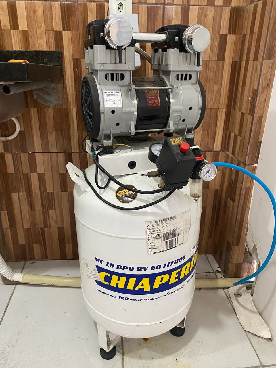 Compressor odontológico 60 litros