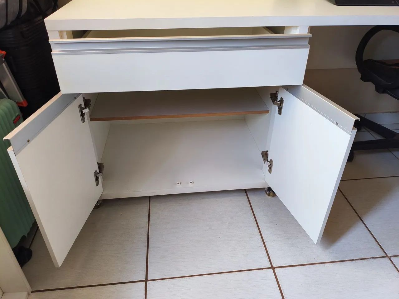 Vendo Mesa Planejada Semi Nova  - Foto 3