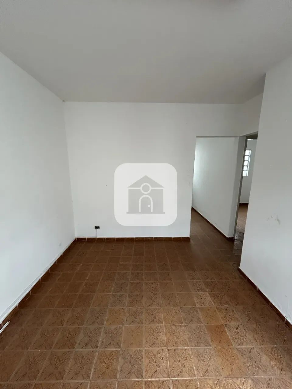 Cômodo Comercial para venda no bairro Martins - Foto 3
