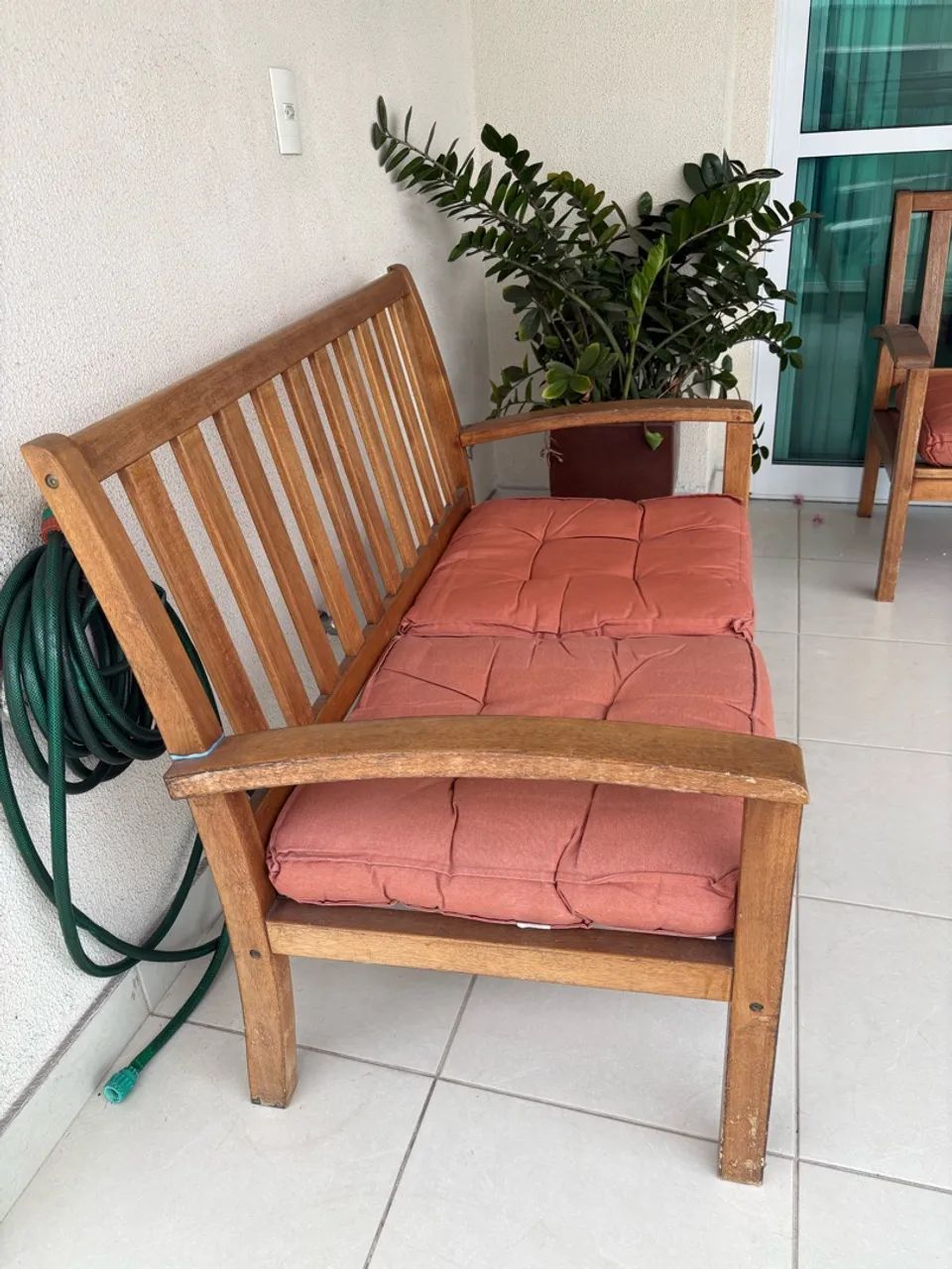 Excelentes móveis para varanda ou jardim - Foto 2