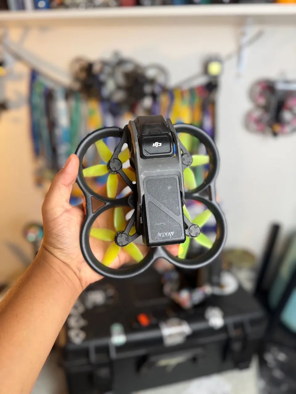 Drone avata 1 com óculos v2 e 3 baterias 