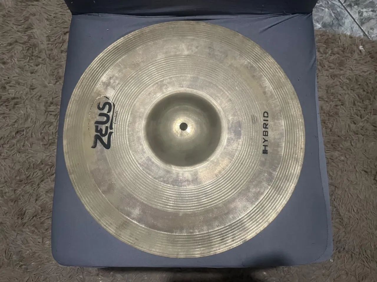Pratos Zeus custom , hybrid - Instrumentos musicais - Guaratiba