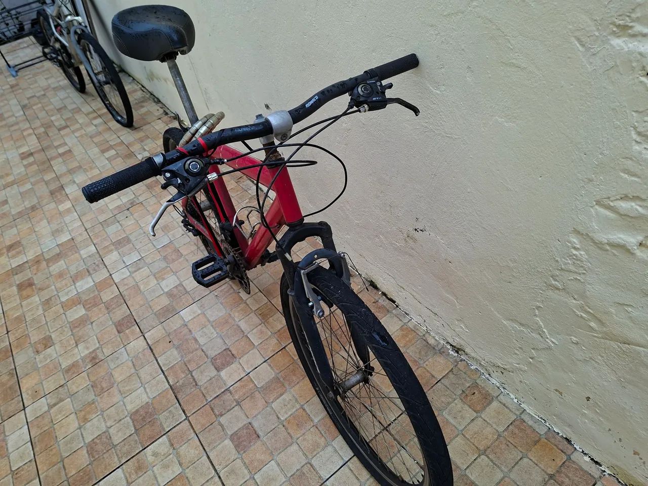 Bicicleta aro 26 usada - Foto 4
