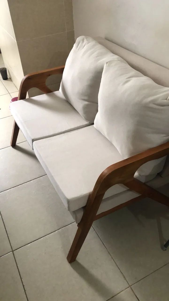 Sofá dois lugares 