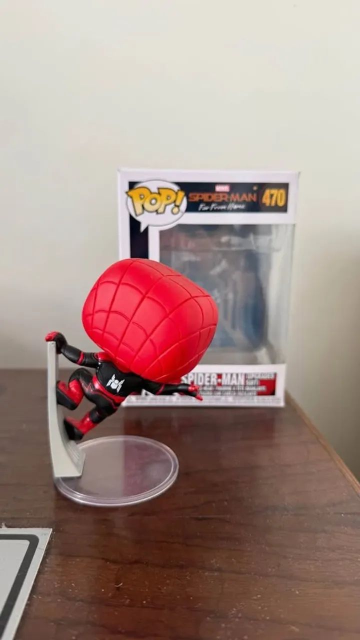 Funko Pop Spider-Man 470 Marvel - Foto 3