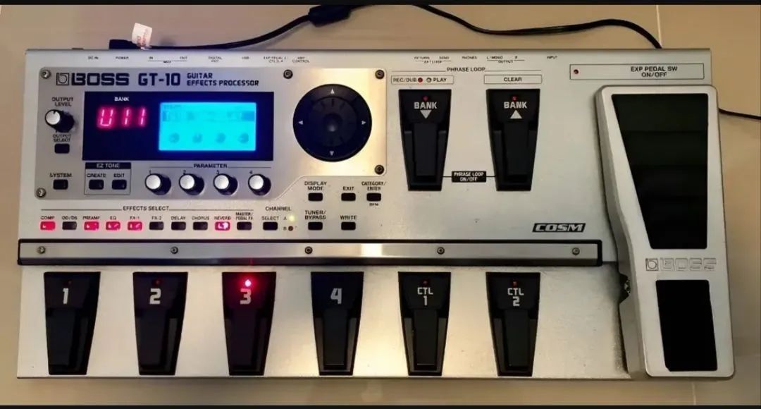 Boss GT 10 - Foto 4