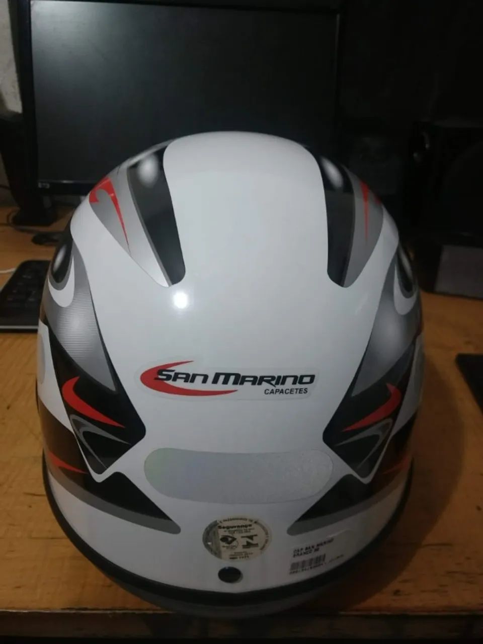 Capacete Masculino Feminino San Marino Branco Automático Taurus - Foto 7