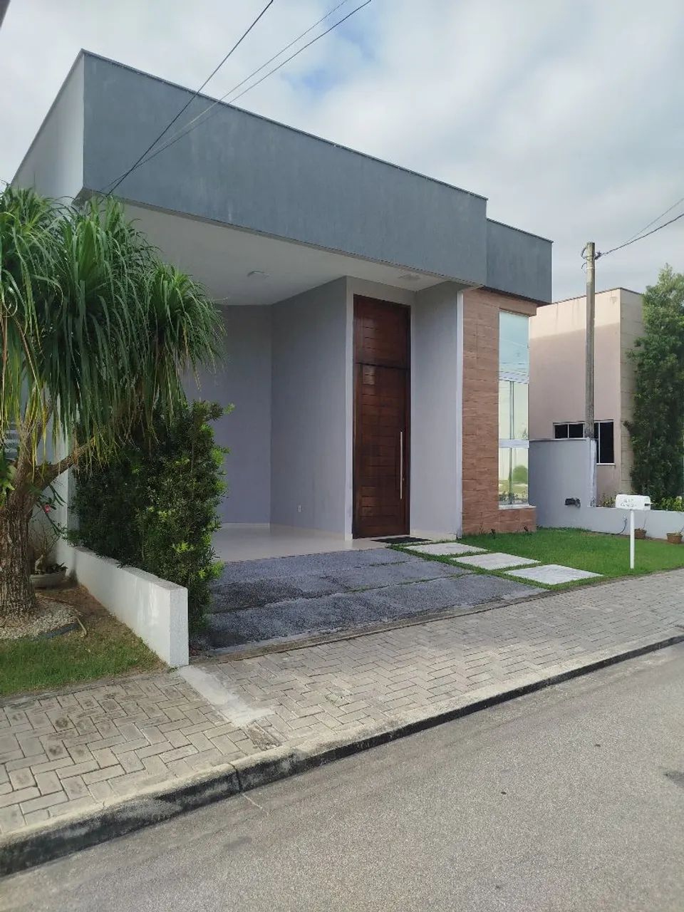 Casa 3/4 mobiliada no Ecoville 1