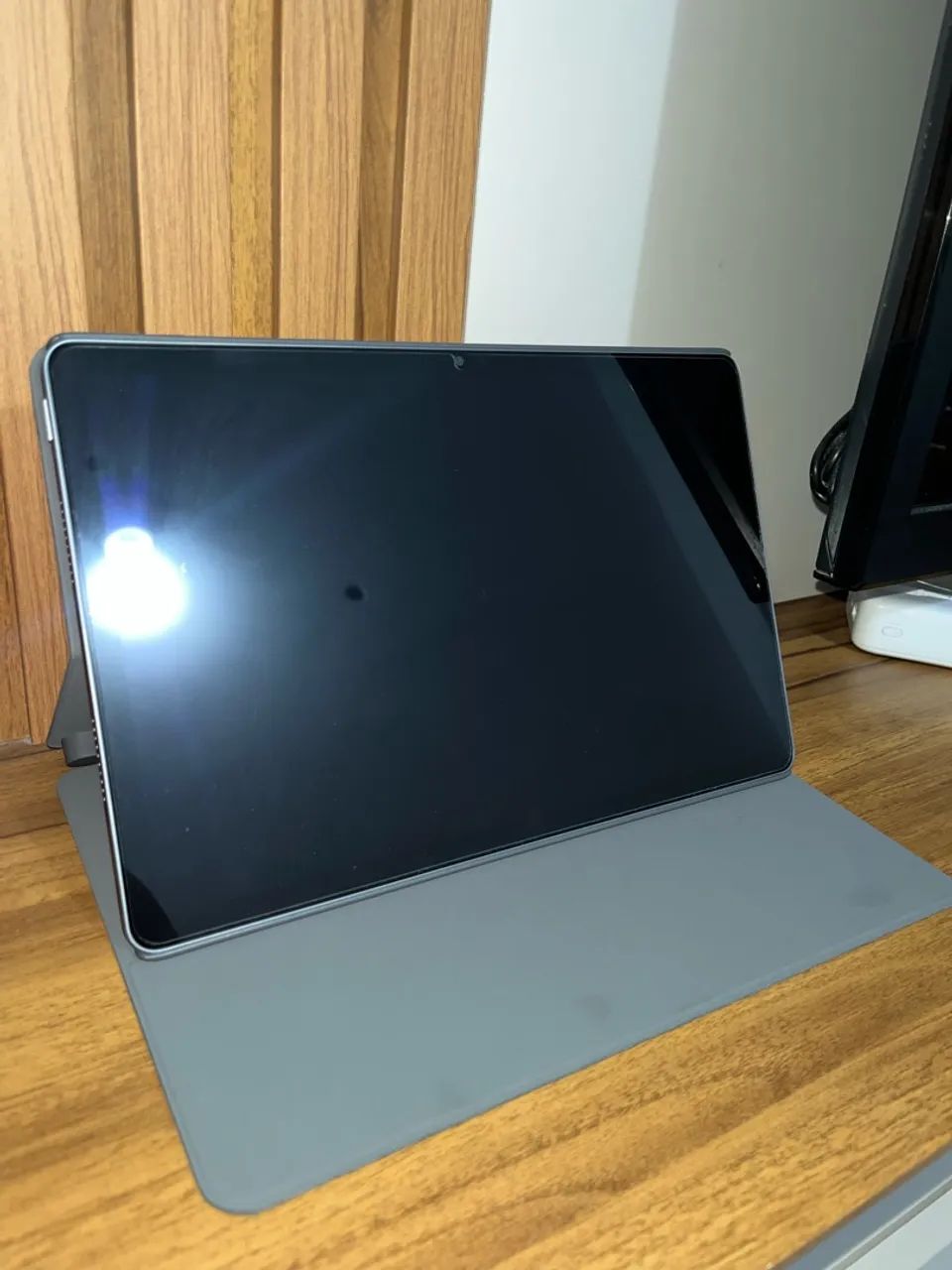 Lenovo Idea Tab com caneta e capa + teclado (menos de 5 meses de uso) - Foto 2