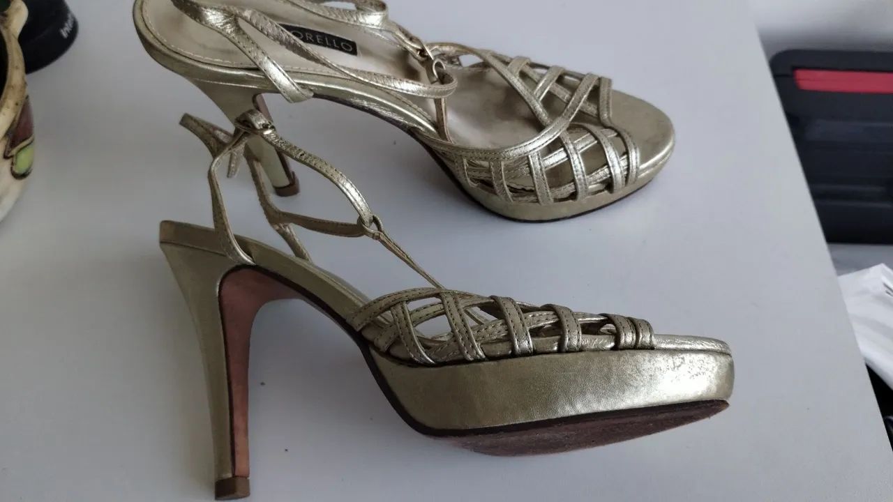 LINDAS SANDALIAS CORELLO - Foto 2