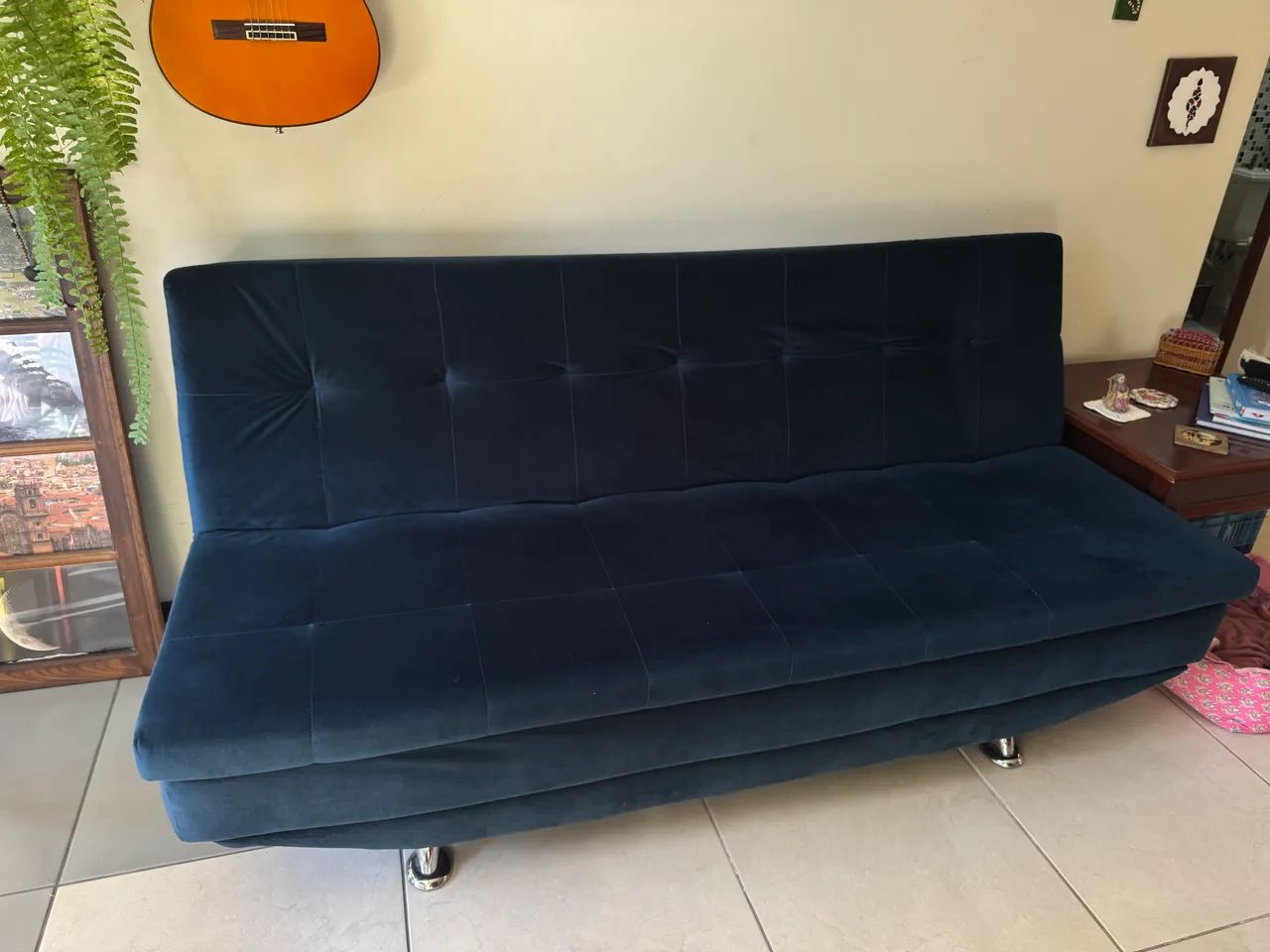 SOFÁ CAMA 1,90cm. EM ÓTIMO ESTADO