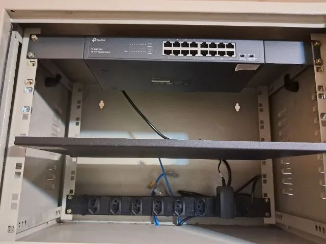 Rack + Bandeija + Calha + Switch Giga - Foto 2