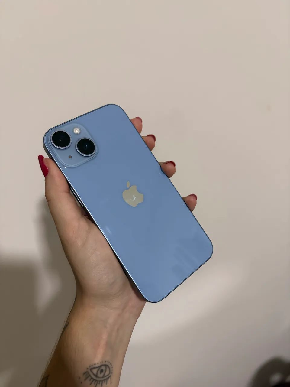 IPHONE 14 128gb Azul - Foto 4