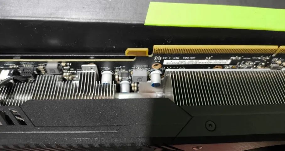 SOYO AMD RX5700XT 8GB Graphics Card - Computadores e Desktops