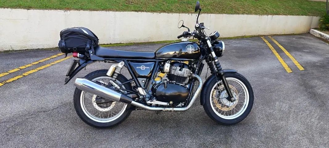 Royal Enfiled Interceptor 650 - Impecável