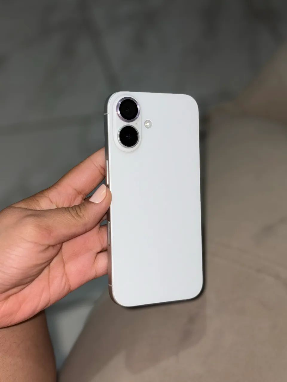 IPHONE 16, 6 MESES DE USO, GARANTIA DA APPLE ATÉ DEZEMBRO - Foto 2