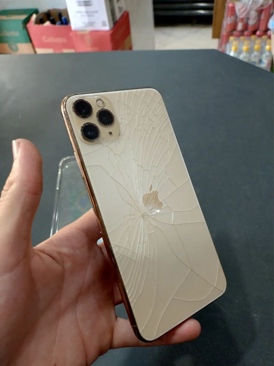 IPHONE 11 PRO MAX  - Foto 3
