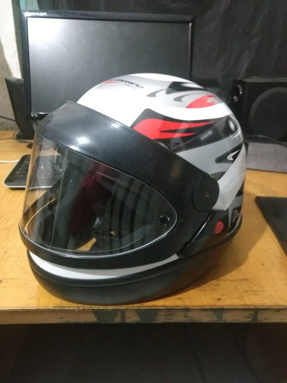 Capacete Masculino Feminino San Marino Branco Automático Taurus - Foto 6