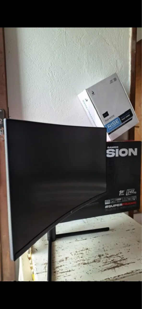 Monitor Curvo 27polegadas 240hz