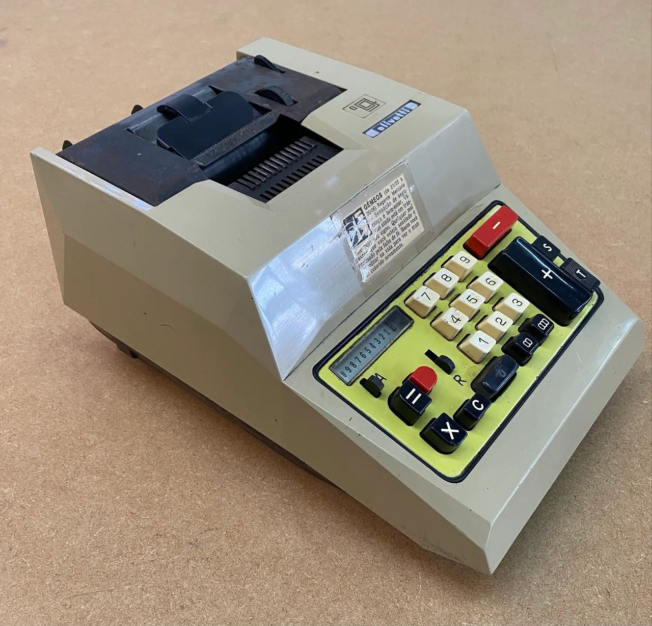 Calculadora elétrica Olivetti  - Foto 5