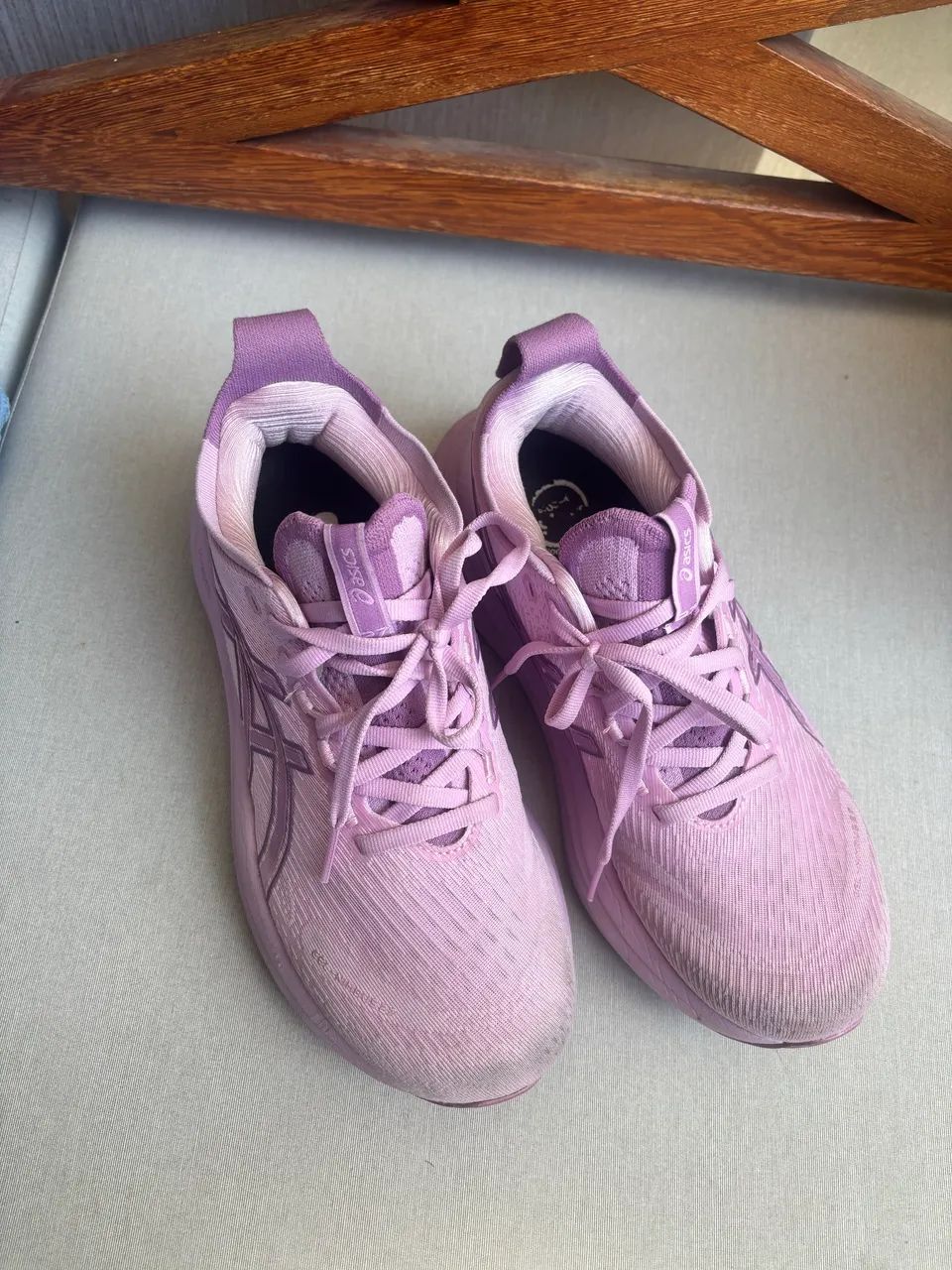 ASICS Nimbus 27