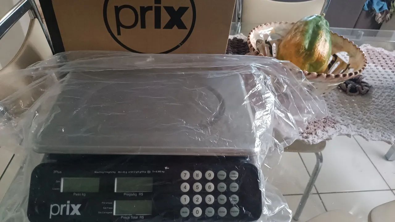 Estufa W4B 220V e Balança  digital Prixcom Nova na caixaercial - Foto 4
