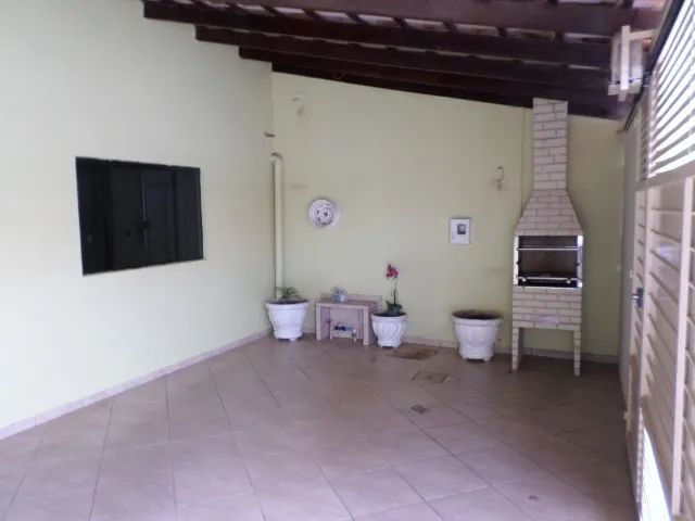 VENDE - SE  UMA CASA  - Foto 2