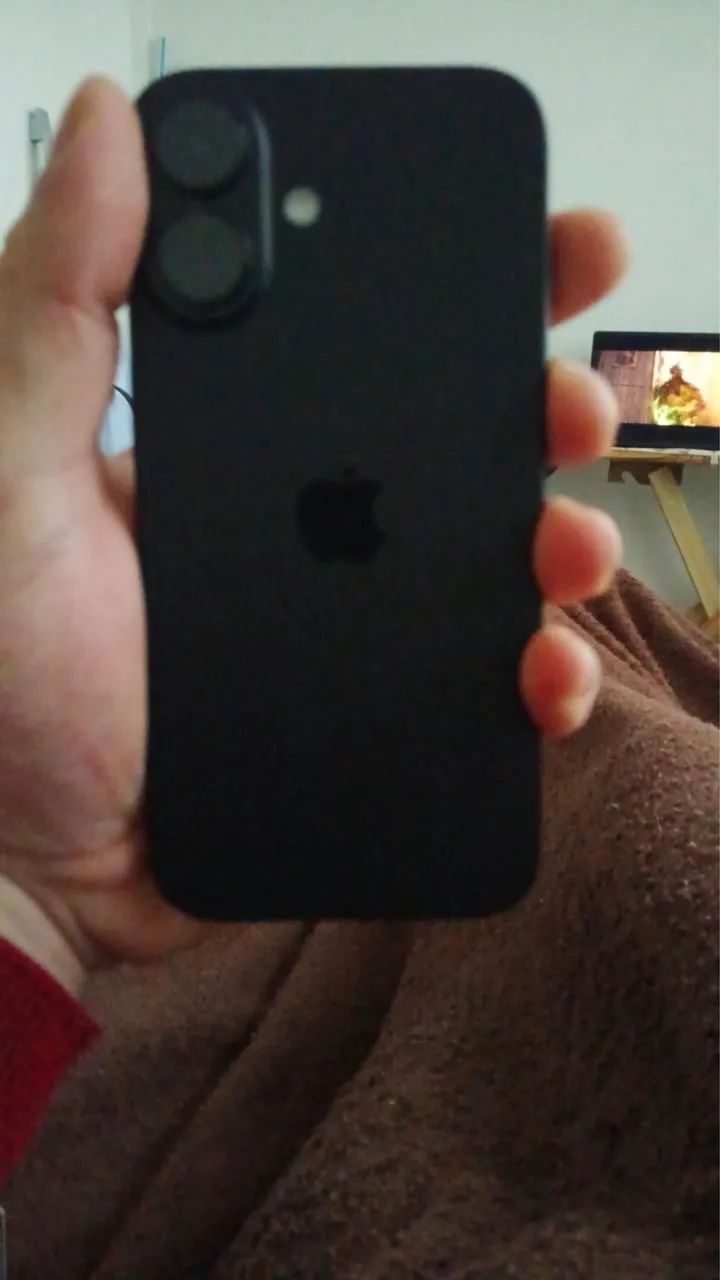 iPhone 16 (seminovo)