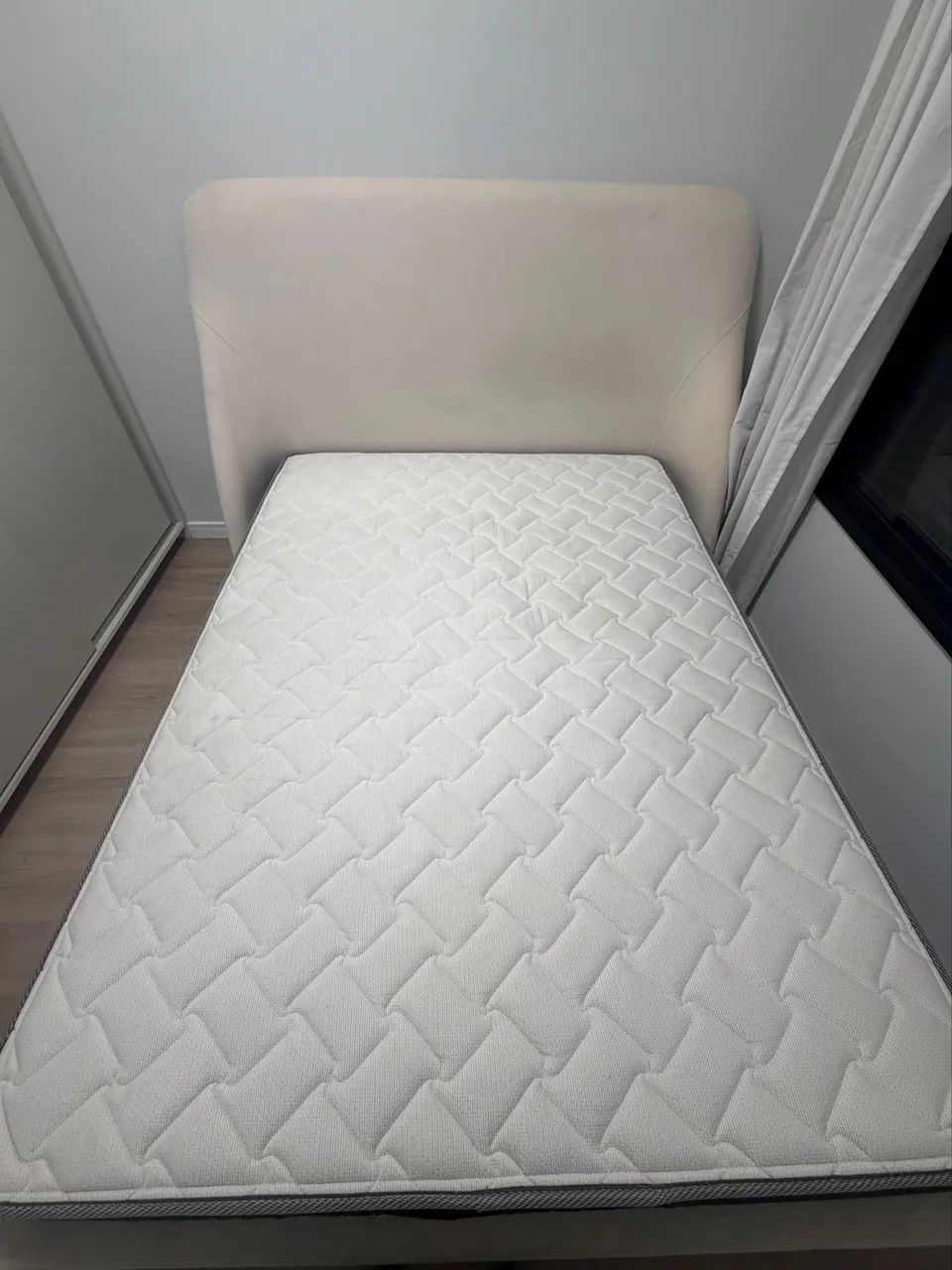 Cama Elegance com cabeceira, base e colchão Ortobom - Foto 3