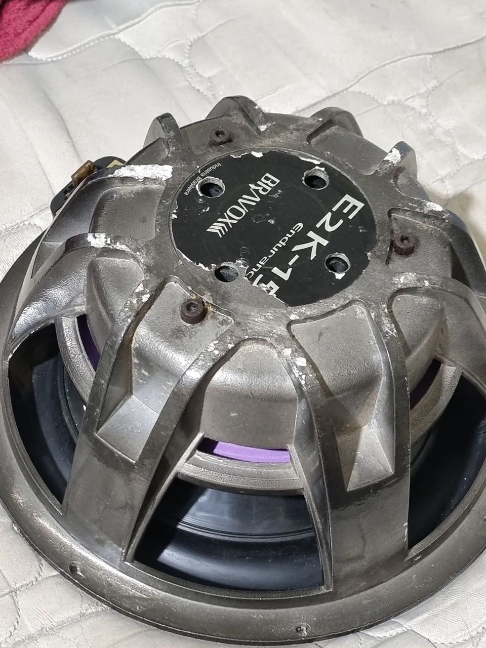 Bravox e2k 15 900wrms vai com caixa  - Foto 4