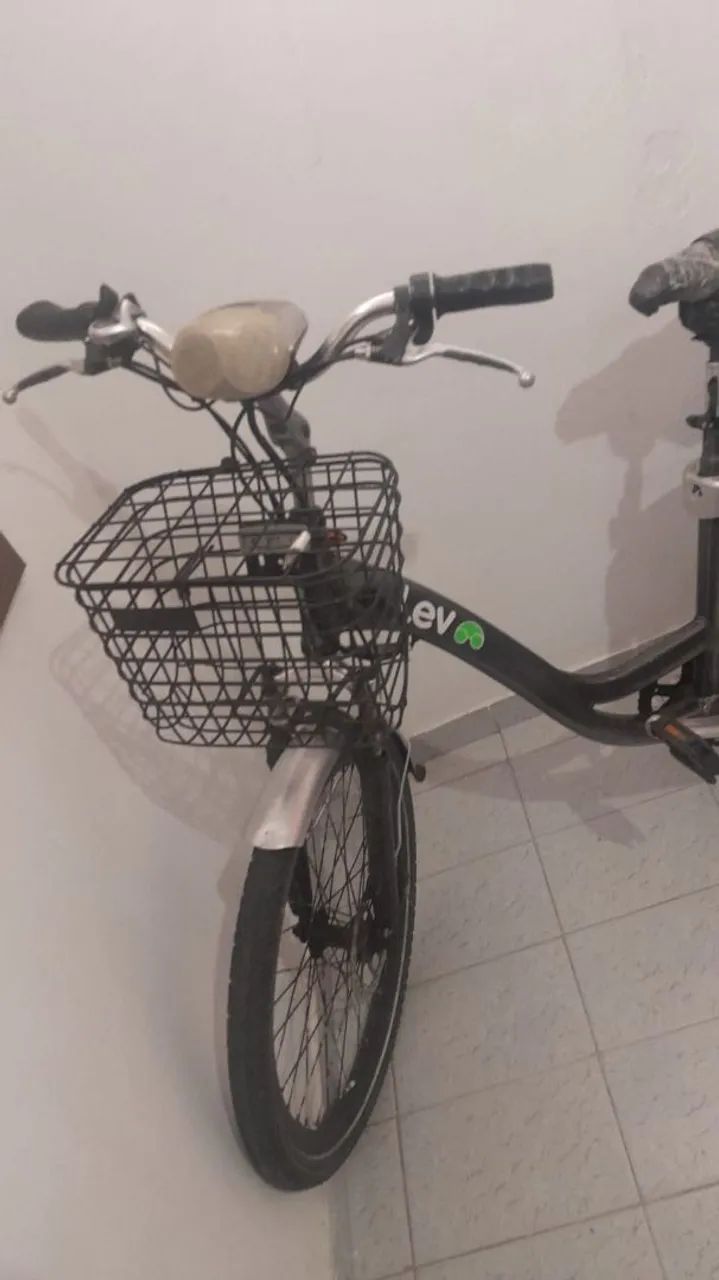 Bicicleta elétrica marca lev