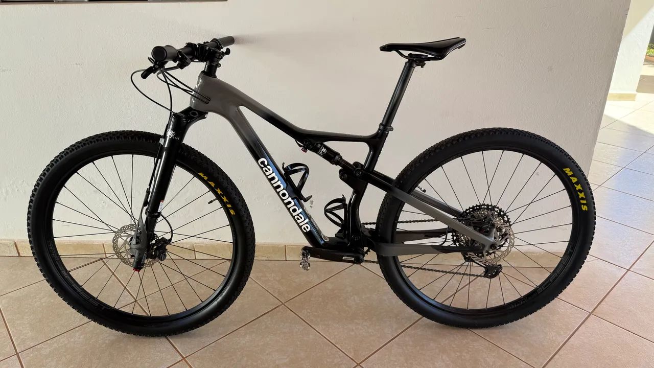 Bicicleta  - Foto 2