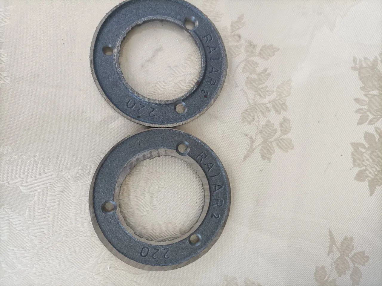 Vendo discos para moer café e tempero nº 85 e 220