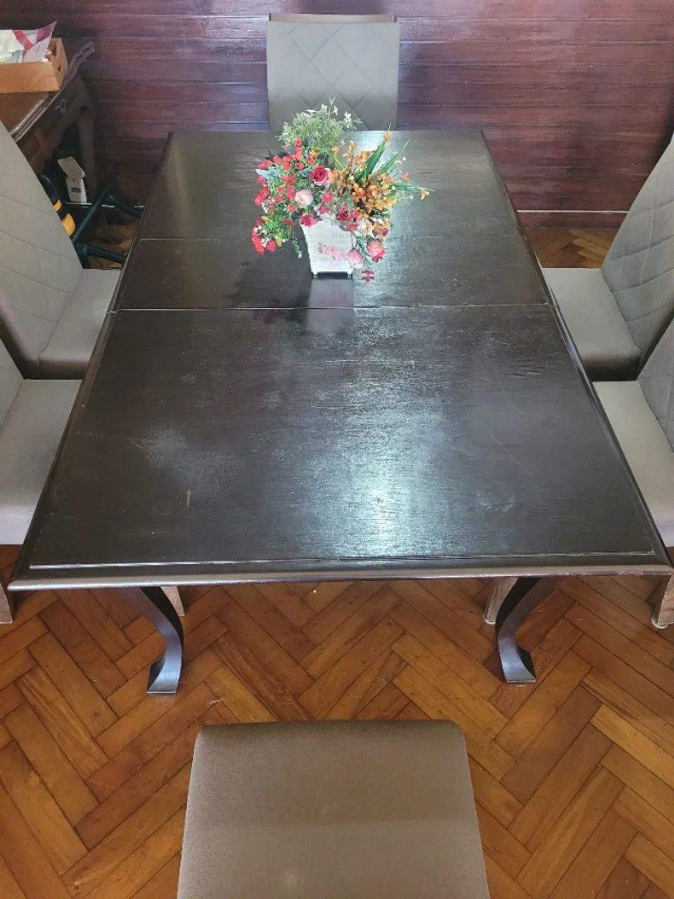 Mesa com cadeiras - Foto 2
