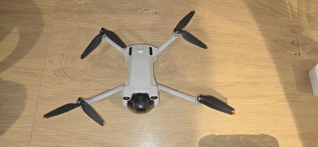 Drone Dji Mini 2 pro Rc 2 com tela câmera 4k - Foto 2