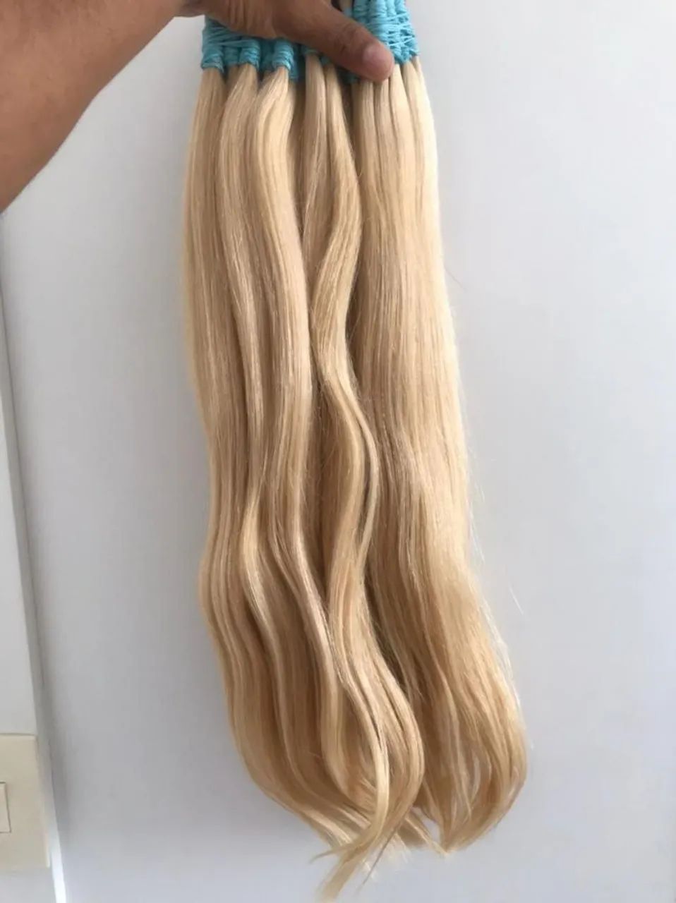 Cabelo humano já com aplicação whatsapp *74