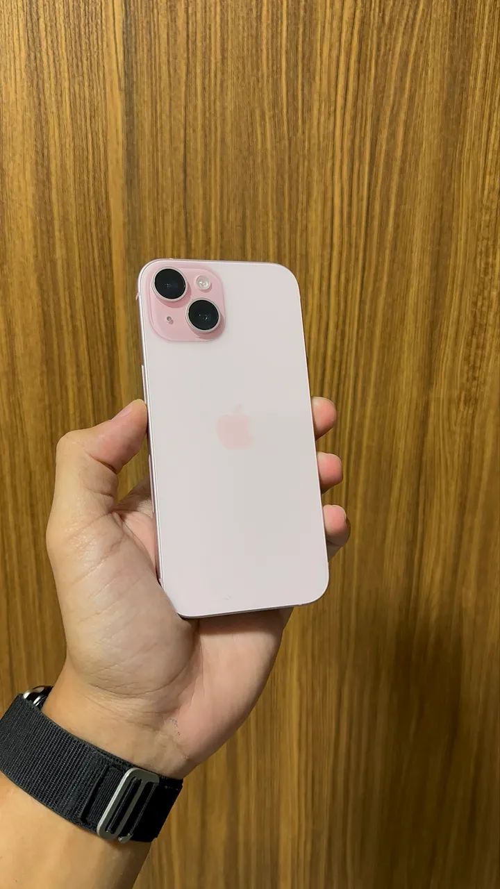 iPhone 15 128GB