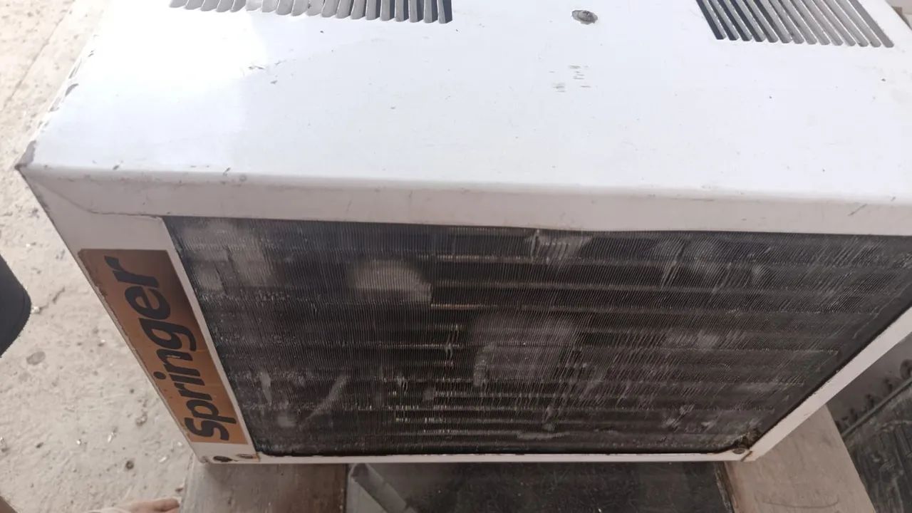Vendo ar condicionado Springer 220 volts/7500 BTUs  - Foto 3
